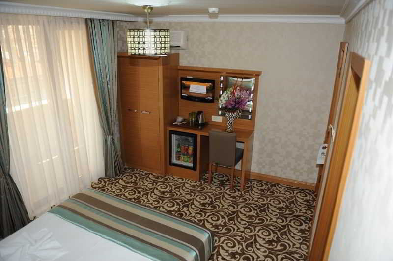 Alfa Hotel Istambul Extérieur photo