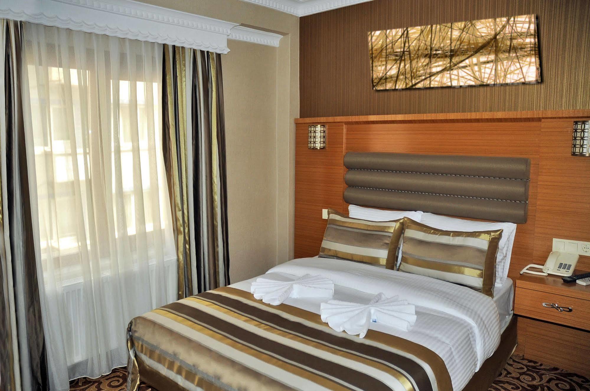Alfa Hotel Istambul Extérieur photo