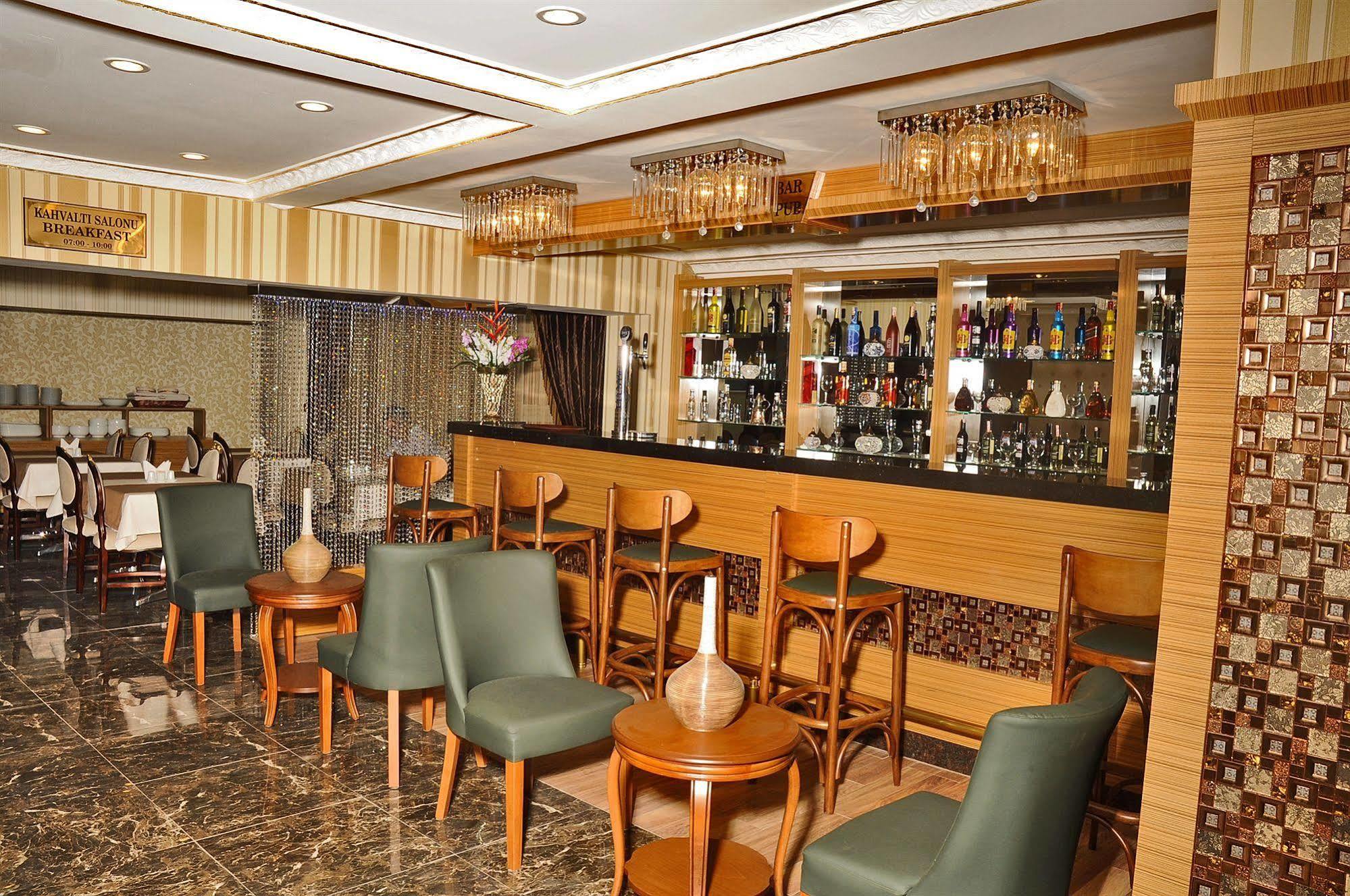 Alfa Hotel Istambul Extérieur photo